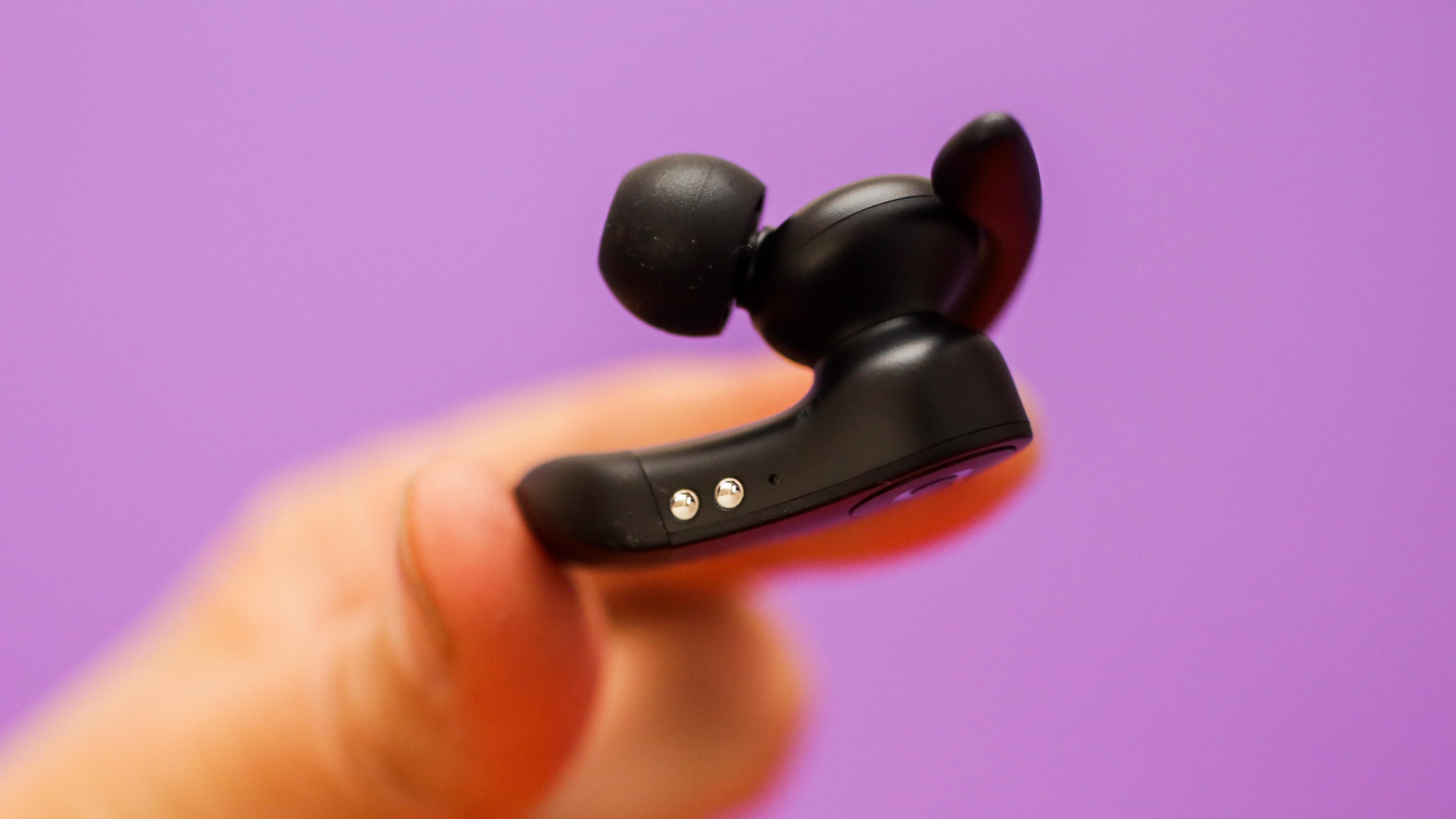 how to turn off powerbeats pro